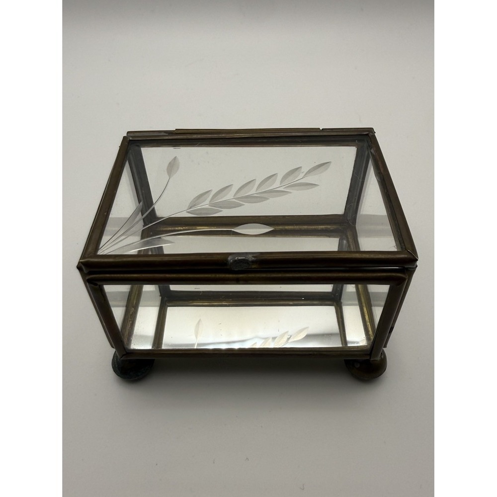 VTG. Etched Beveled Glass/Brass Jewelry Trinket Box Lid Mirrored 2.5"x 2"x‎ 1.5"